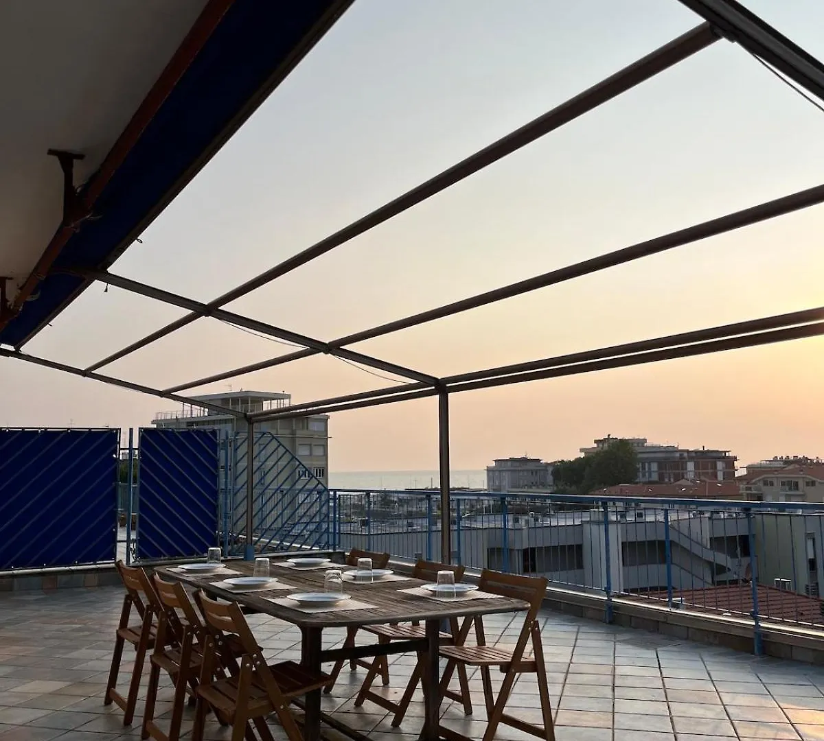 L'Attico Dei Due Orizzonti Apartman Viareggio